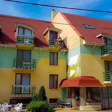 Hotel Paar Szieszta Дьор Екстериор снимка